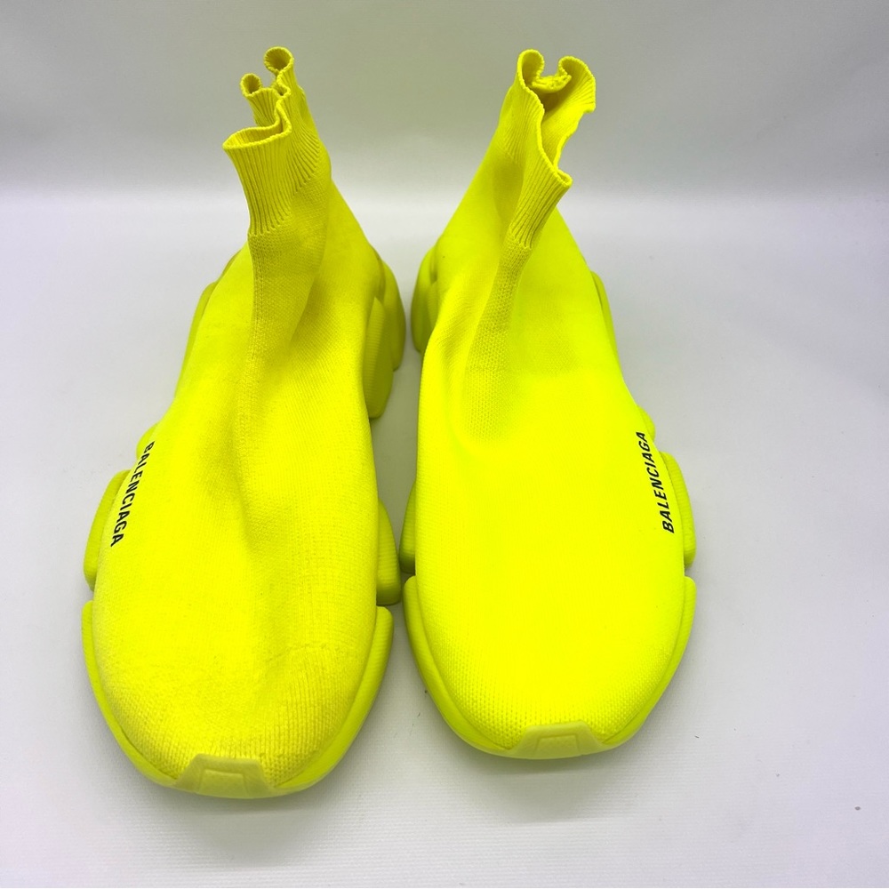 Balenciaga
Speed 2.0 sock sneakers - Picture 2 of 6